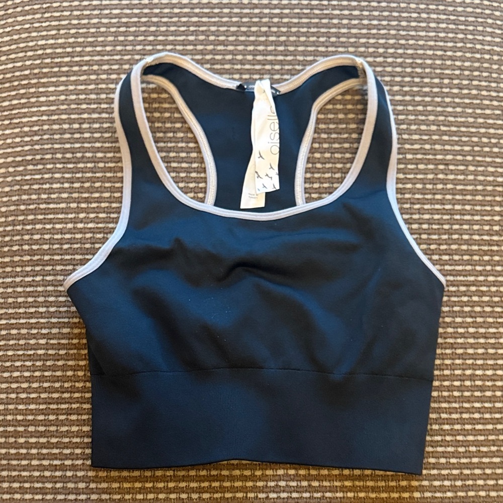 EUC Oiselle Super Seamless Bra size small